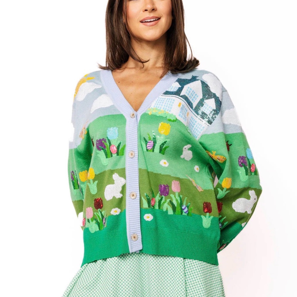 QUEEN OF SPARKLES Green Scenic V-Neck Button-Front Cardigan